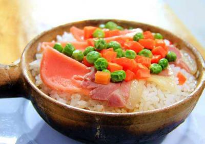 砂鍋飯草莓视频污黄下载