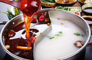 火鍋怎麽吃才健康？ 從鍋底到進食順序都有講究
