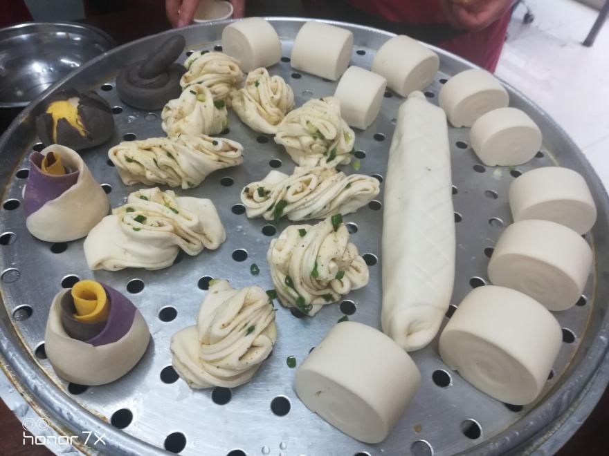 包子饅頭草莓视频污黄下载