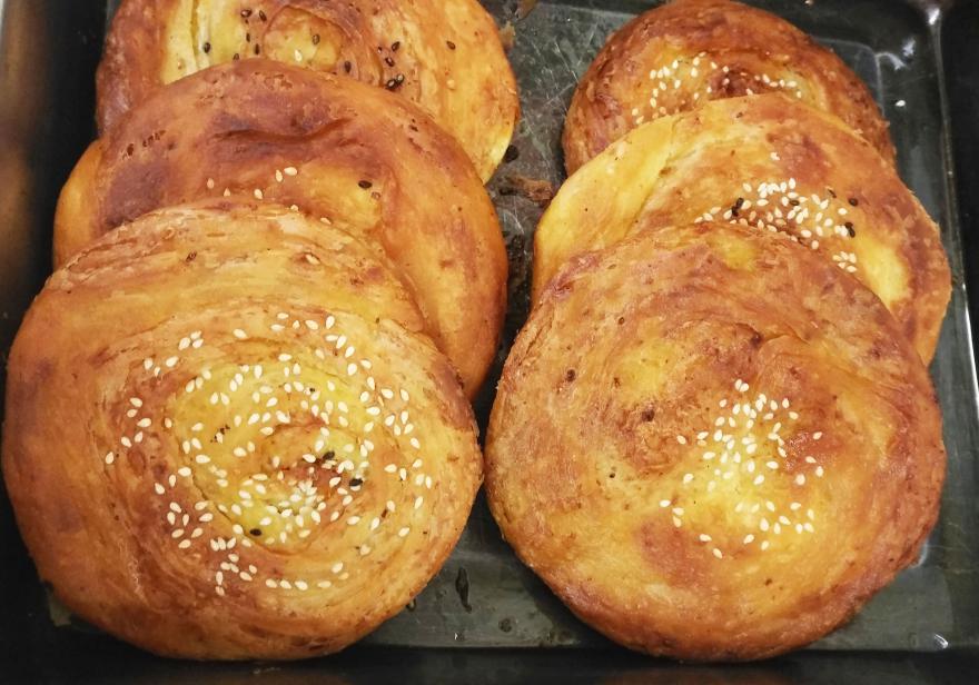 鍋盔草莓视频污黄下载