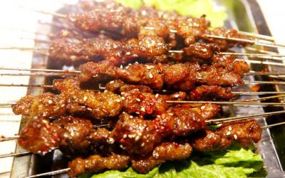成都燒烤草莓视频污黄下载班有哪裏有？讓商家順暢開業