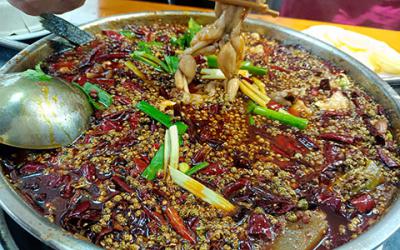 成都美蛙魚草莓视频污黄下载班