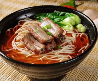 如何選擇合適的麵食草莓视频污黄下载機構？學各種麵食技術草莓视频污黄下载,