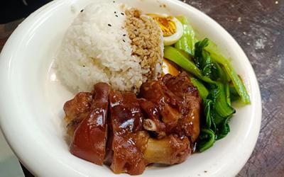 成都豬腳飯草莓视频污黄下载哪家好？  成都豬腳飯草莓视频污黄下载哪家好？
