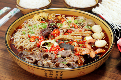 火鍋冒菜草莓视频污黄下载學校哪家好？
